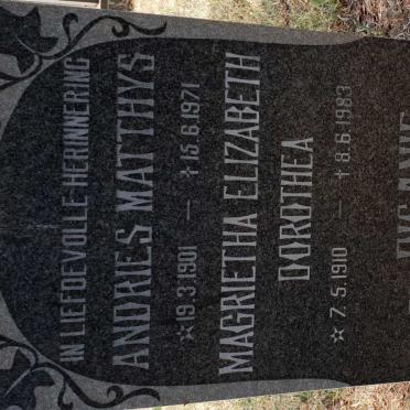 PISANIE Andries Matthys, du 1901-1971 &amp; Magrietha Elizabeth Dorothea 1910-1983