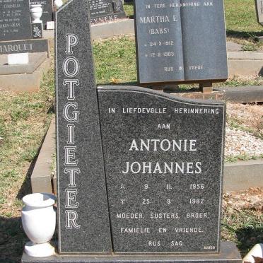 POTGIETER Antonie Johannes 1956-1982