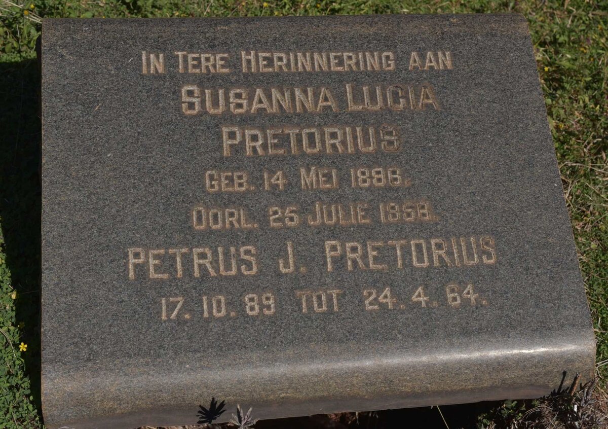 PRETORIUS Petrus J. 1889-1964 &amp; Susanna Lucia 1886-1958