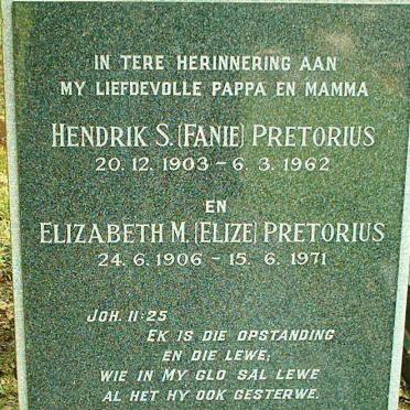 PRETORIUS Hendrik S. 1903-1962 &amp; Elizabeth M. 1906-1971