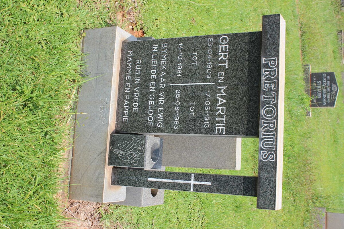 PRETORIUS Gert 1909-1991 &amp; Martie 1913-1993