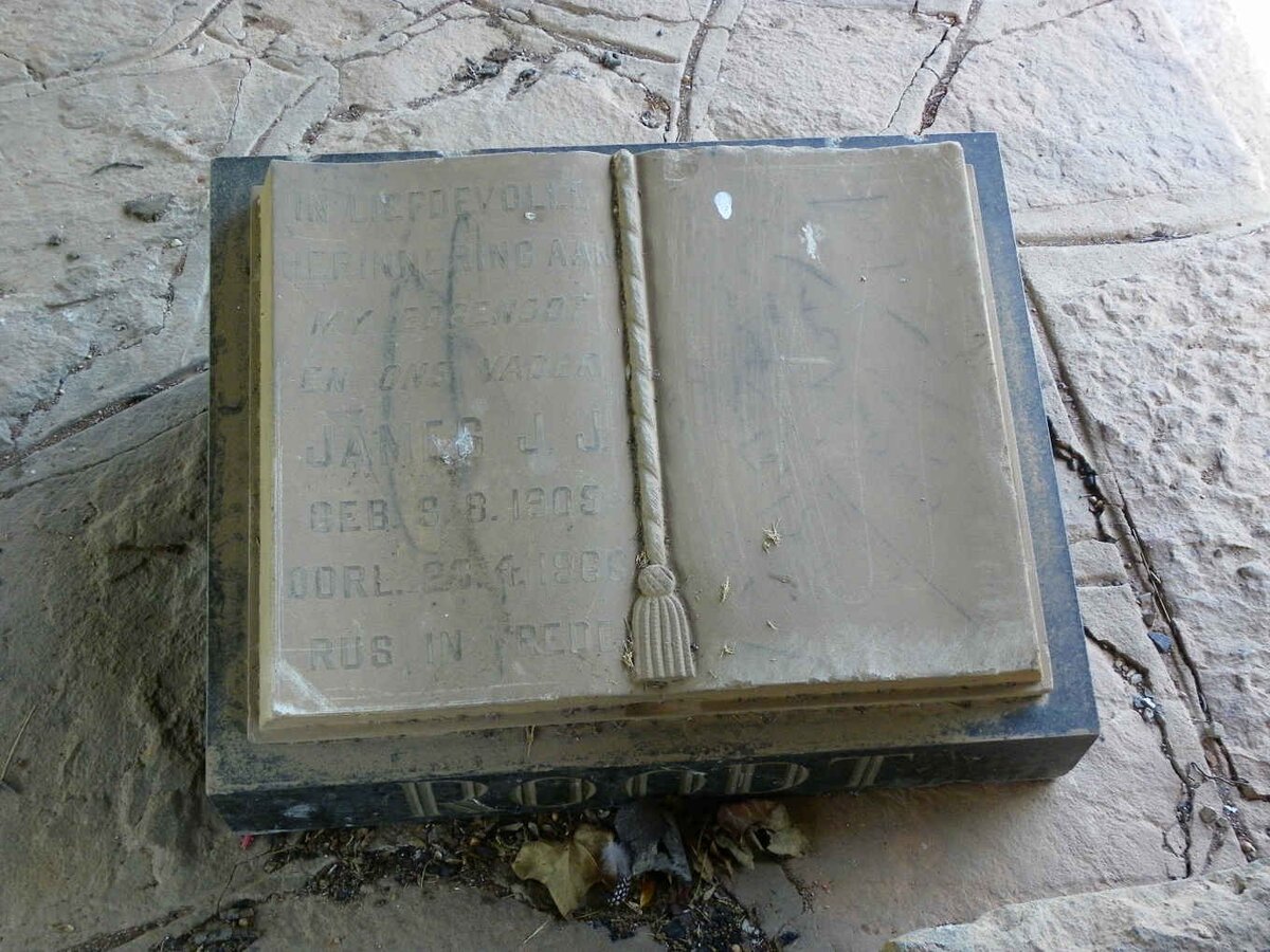 ROODT James J.J. 1905-1966