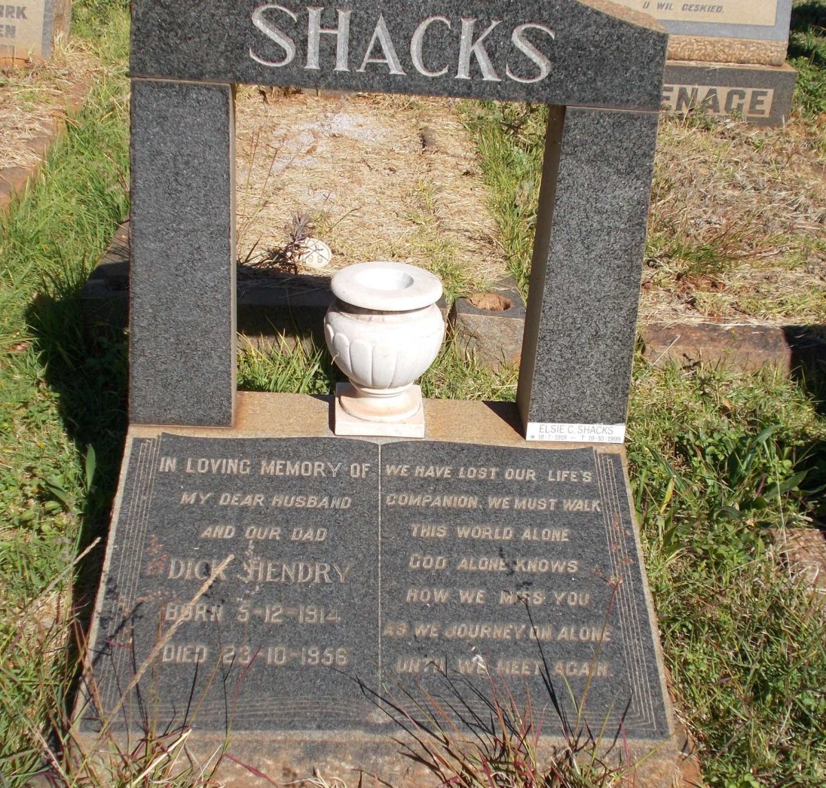 SHACKS Dick Hendry 1914-1956