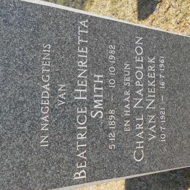 SMITH Beatrice Henrietta 1898-1982 :: SMITH Charl Napoleon van Niekerk 1921-1961