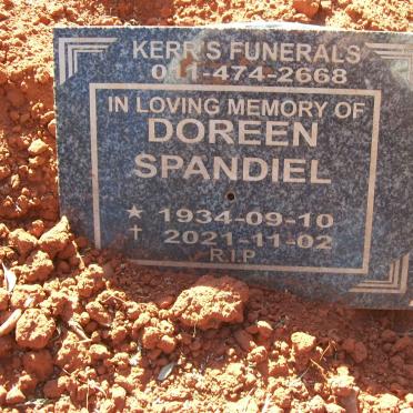 SPANDIEL Doreen 1934-2021
