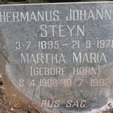 STEYN Hermanus Johannes 1895-1971 &amp; Martha Maria HORN 1906-1992