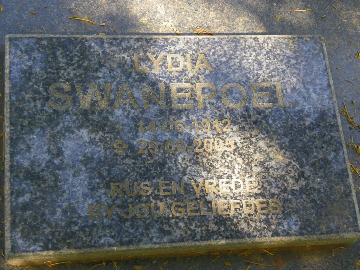 SWANEPOEL Lydia 1912-2005
