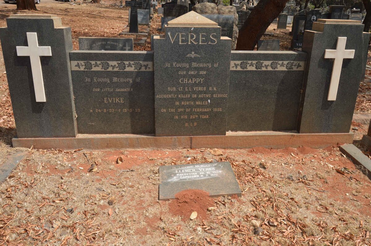 VERES E.L. -1958 :: VERES Evike 1937-1939 :: VERES Elemer 1904-1978