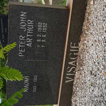 VISAGIE Peter John Arthur 1902-1992 &amp; Naomi 1903-1980
