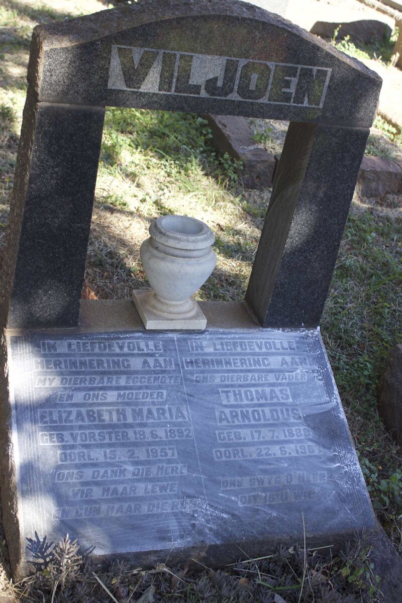 VILJOEN Thomas Arnoldus 1888-1967 &amp; Elizabeth Maria VORSTER 1892-1957