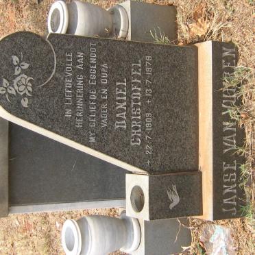 VUUREN Daniel Christoffel, Janse van 1909-1979