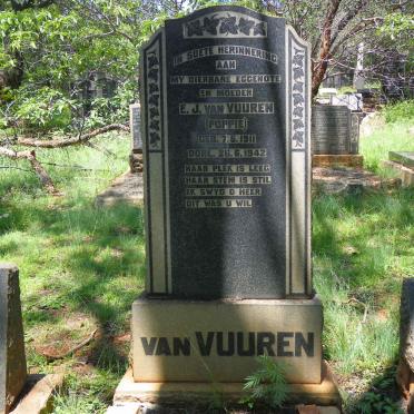 VUUREN E.J., van 1911-1942