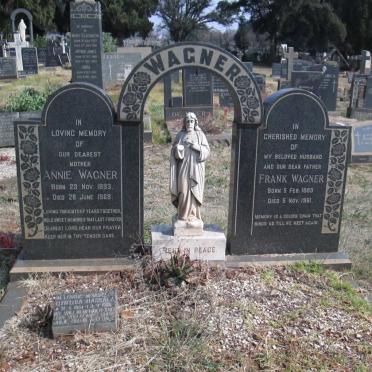 WAGNER Frank 1883-1961 &amp; Annie 1893-1969 :: HASSEL Cynthia 1951-1988