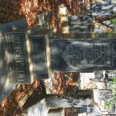 WALT John William, van der 1904-1943 &amp; Nonnie PUTTER 1904-1971