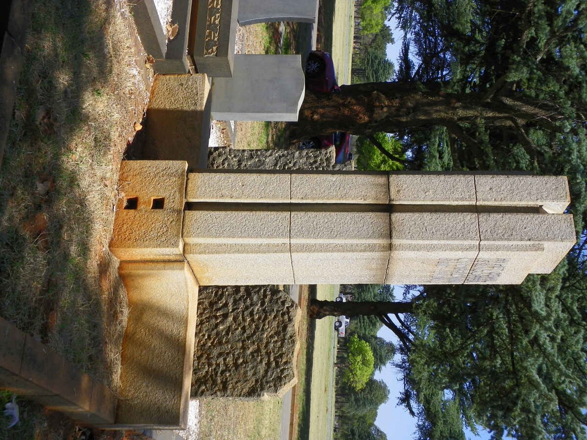 WALT Johannes, van der 1908-1943