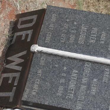 WET Pieter Jacobus, de 1909-1977 &amp; Georgina Nicholina Antionette 1898-