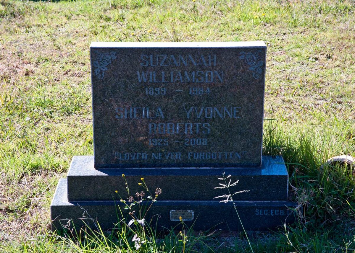 WILLIAMSON Suzannah 1899-1984 :: ROBERTS Sheila Yvonne  1925-2008