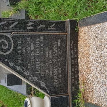 WYK Louis Botha, van 1916-1995 &amp; Johanna Susanna 1913-1996