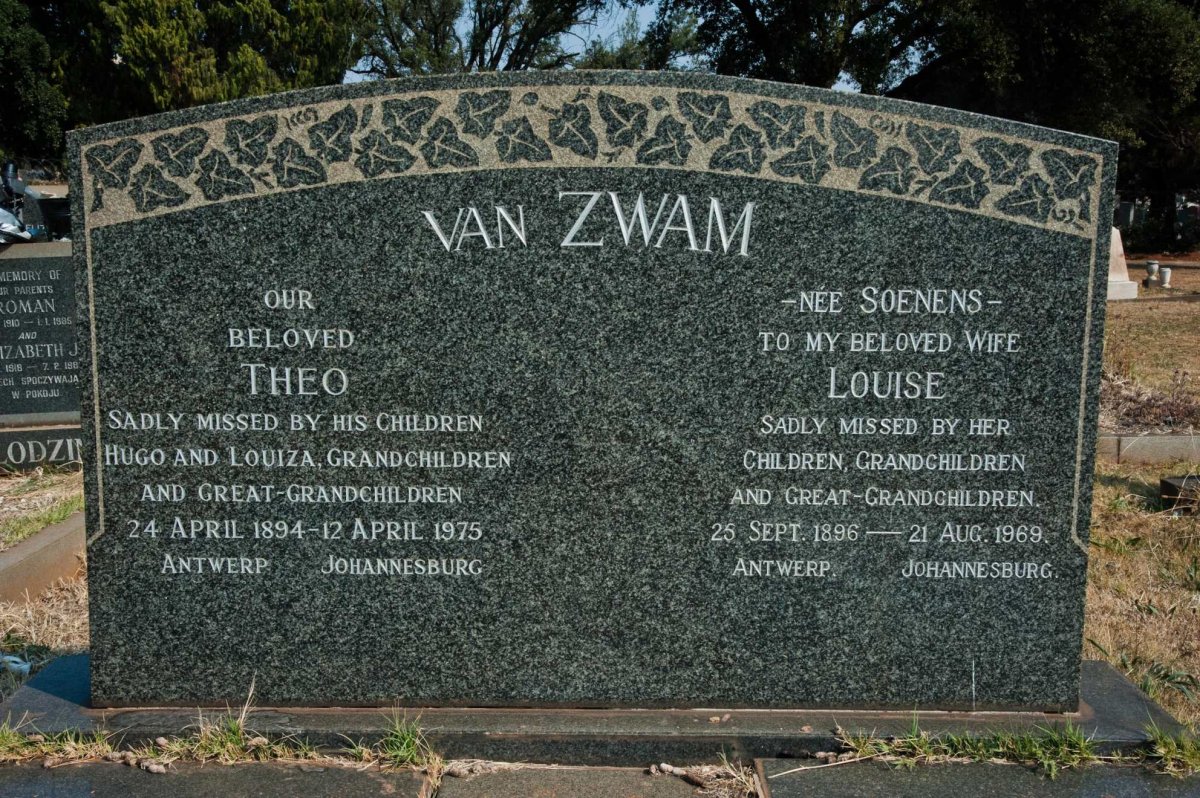 ZWAM Theo, van 1894-1975 &amp; Louise SOENENS 1896-1969