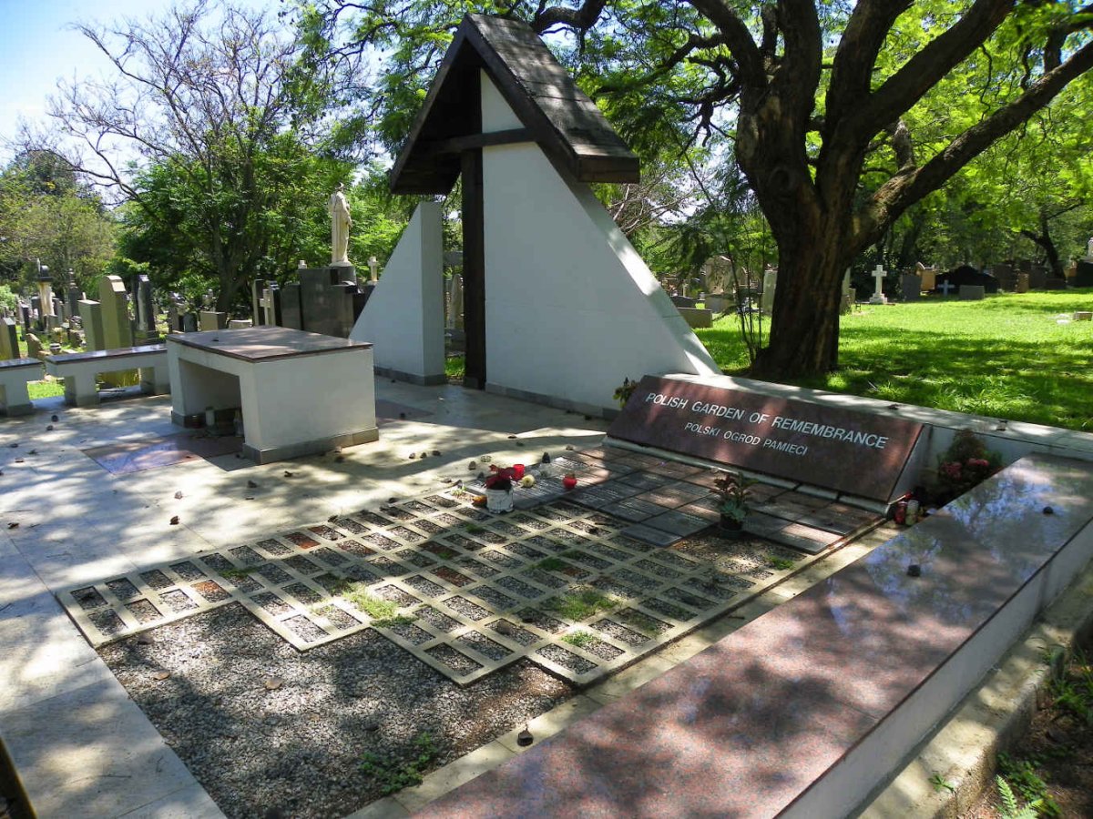 07. Overview of Polish Garden of Remembrance
