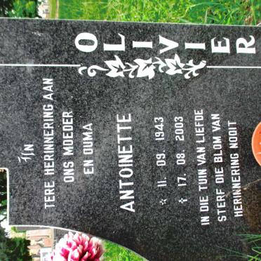 OLIVIER Antoinette 1943-2003