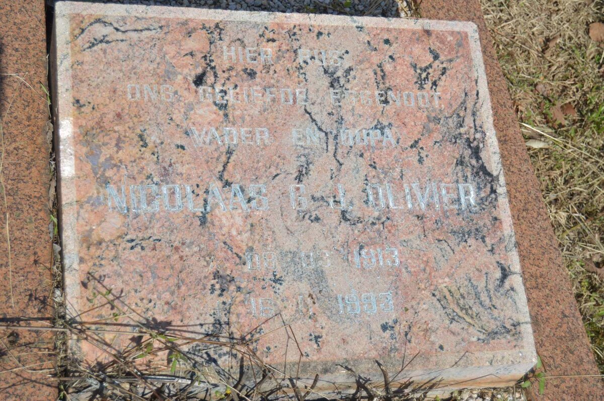 OLIVIER Nicolaas G.J. 1913-1993 &amp; Anna Sophia 1915-1956