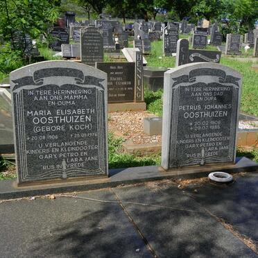 OOSTHUIZEN Petrus Johannes 1906-1985 &amp; Maria Elisabeth KOCH 1906-1976