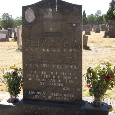 OUWENKAMP Petrus P.A. 1946-1979 :: OUWENKAMP Albertje 1971-1985