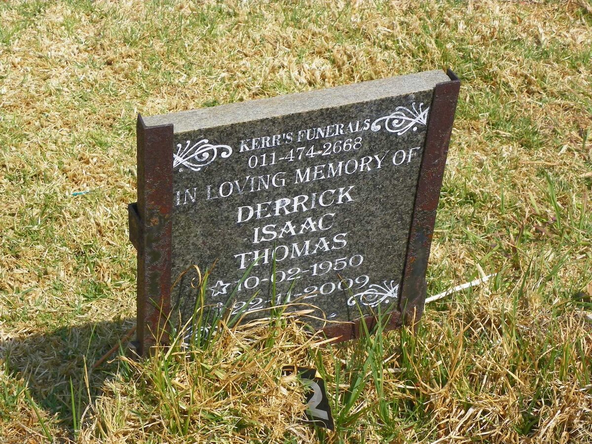 THOMAS Derrick Isaac 1950-2009