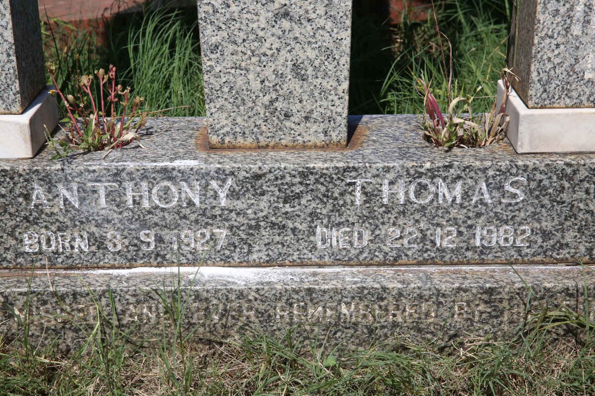 THOMAS Anthony 1927-1982