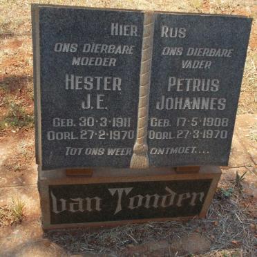 TONDER Petrus Johannes, van 1908-1970 &amp; Hester J.E. 1911-1970