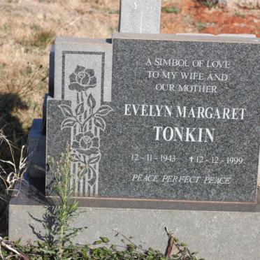 TONKIN Evelyn Margaret 1943-1999