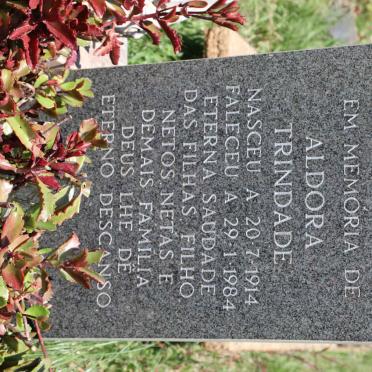 TRINDADE Aldora 1914-1984