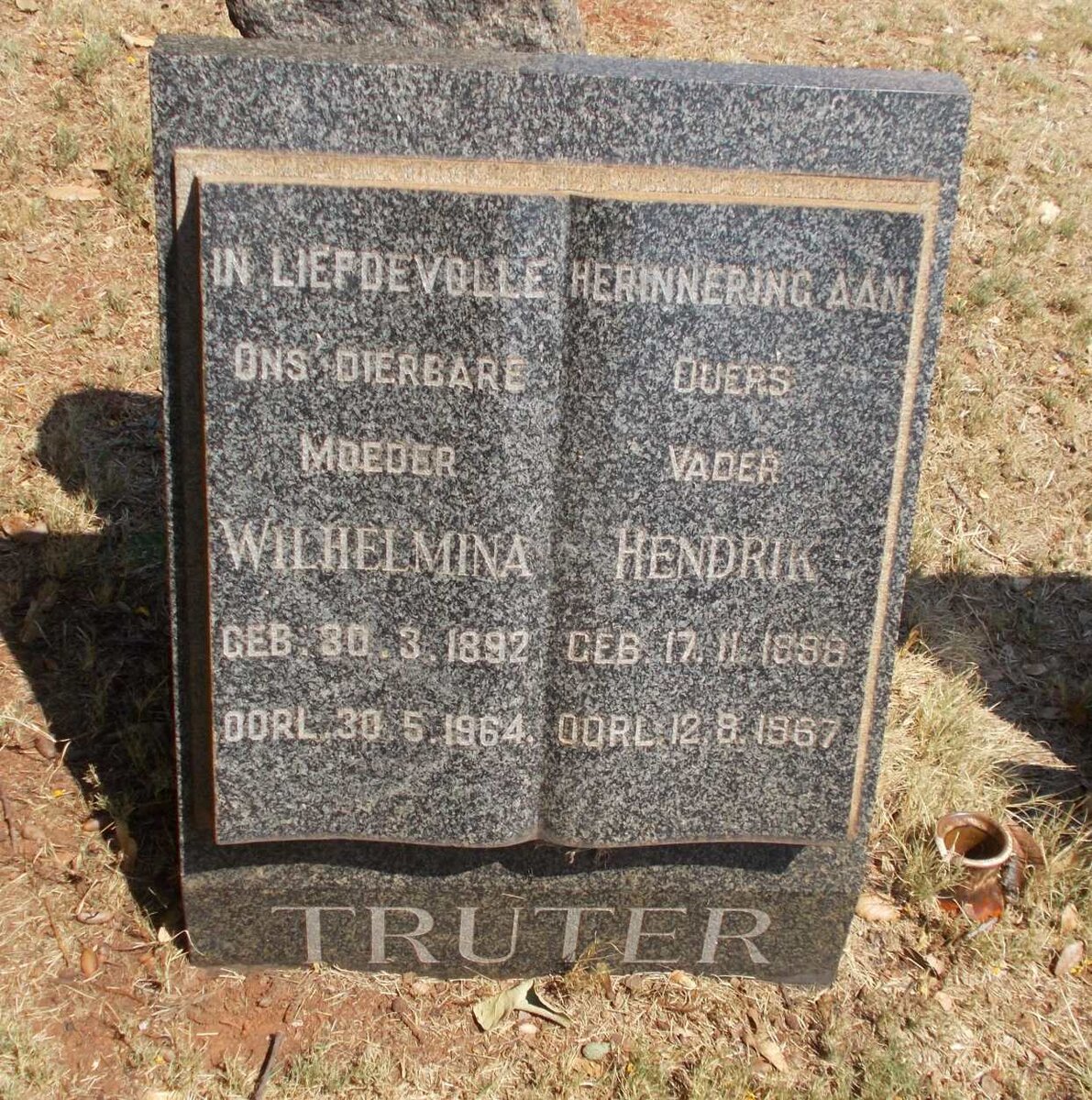 TRUTER Hendrik 1898-1967 &amp; Wilhelmina 1892-1964
