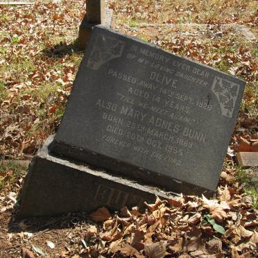 BUNN Mary Agnes 1883-1955 :: BUNN Olive -1926