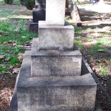 BEEK C., van 1858-1936 :: VAN BEEK Mary Ottilie 1889-1966