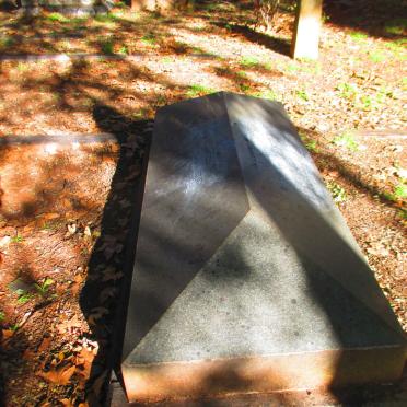 COWELL J.R. -1938 :: COWELL Louisa -1925 :: COWELL Alys Eve -1899 _1