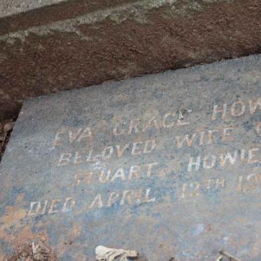 HOWIE Eva Grace -1982