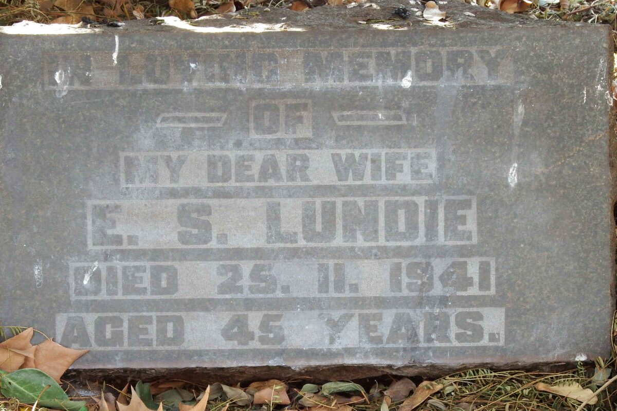 LUNDIE E.S. -1941