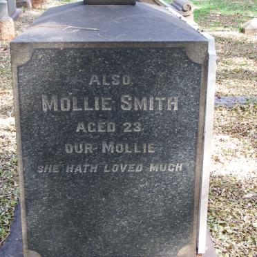 MAYE Alannah -1971 :: SMITH Mollie _2