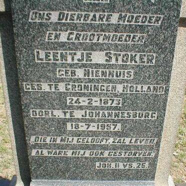 STOKER  Leentje geb. NIENHUIS 1873-1957