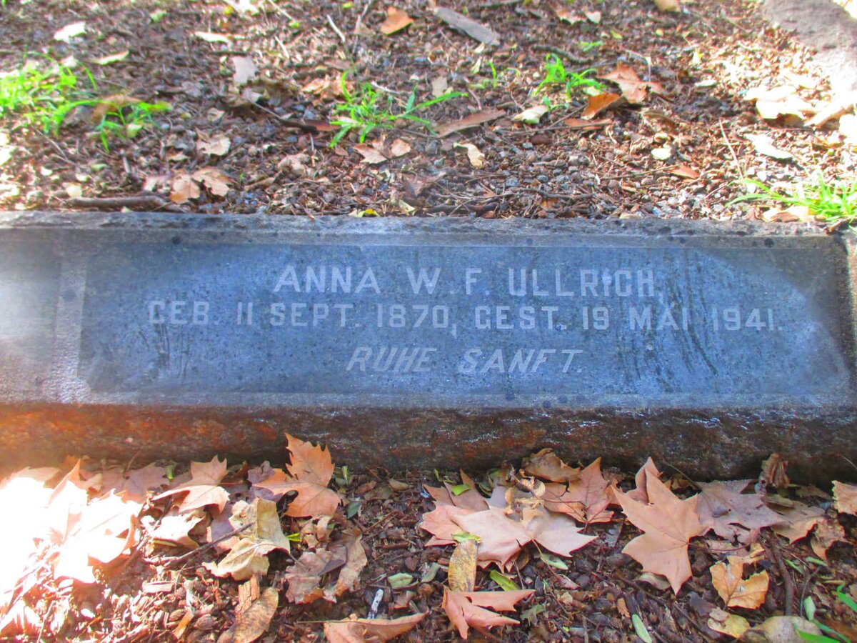 ULLRICH Anna W.F. 1870-1941