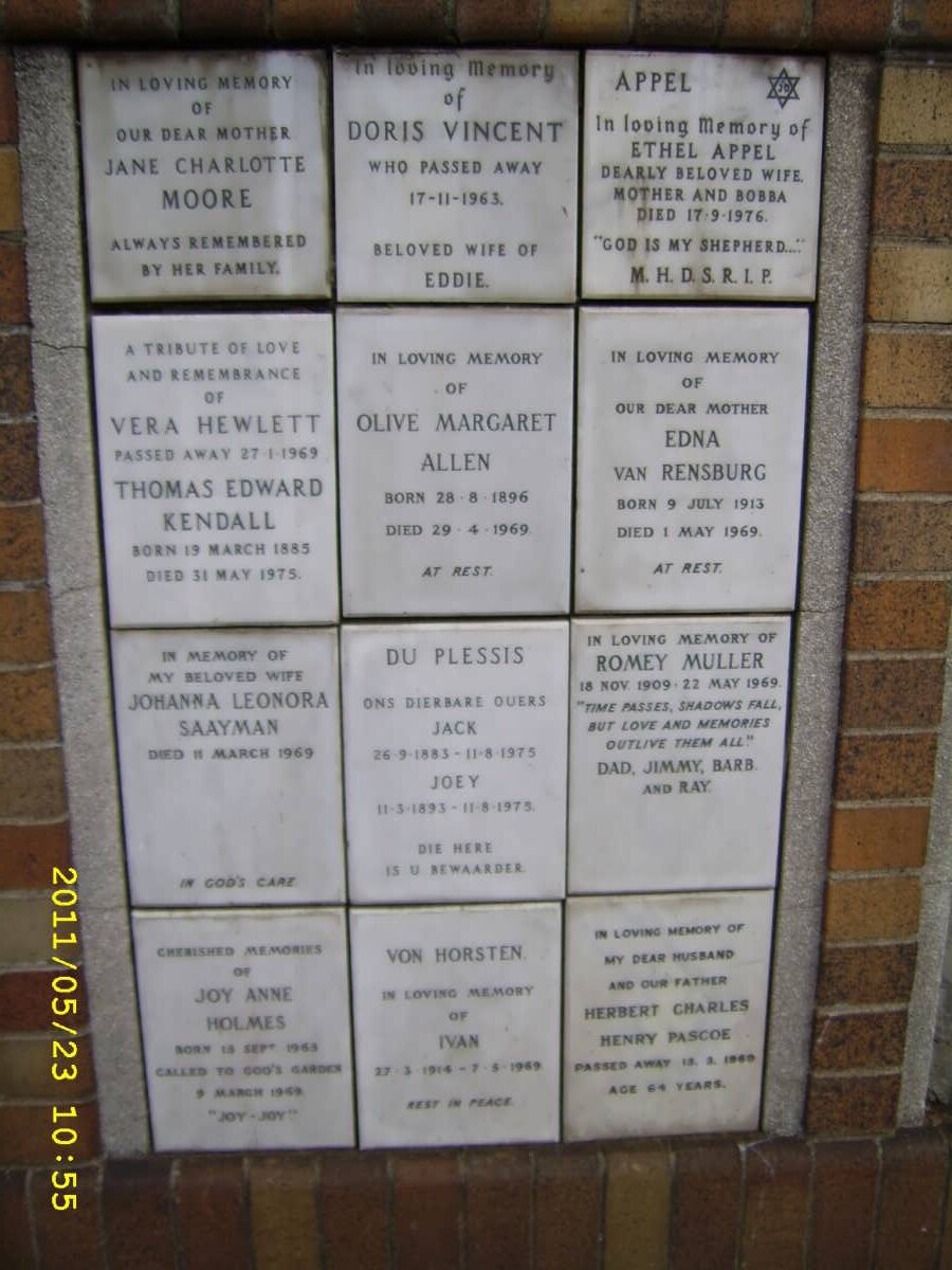 016 Memorial wall