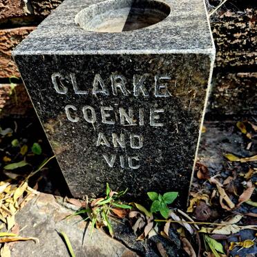 CLARKE Vic & Coenie