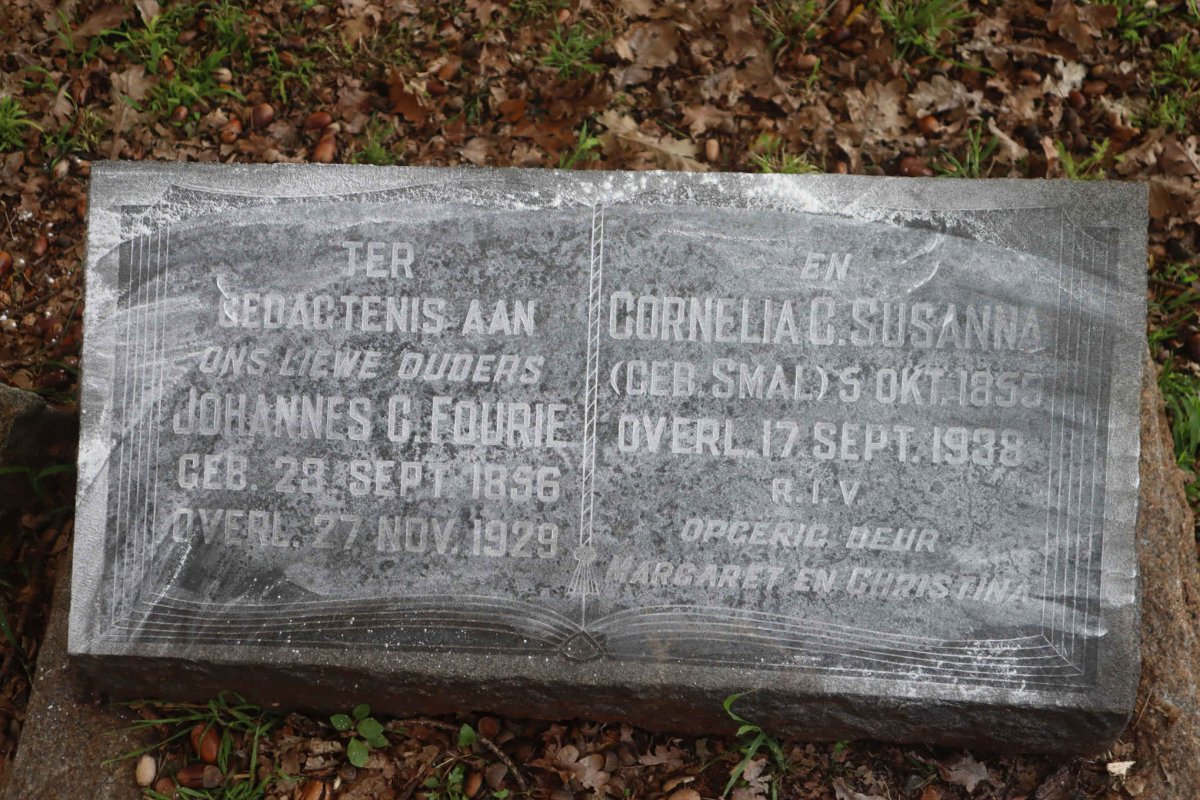 FOURIE Johannes C. 1856-1929 &amp; Cornelia C. Susanna SMAL 1859-1938