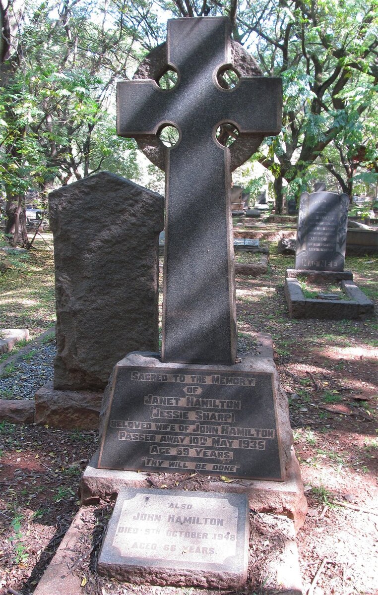 HAMILTON John -1948 &amp; Janet Hamilton -1935