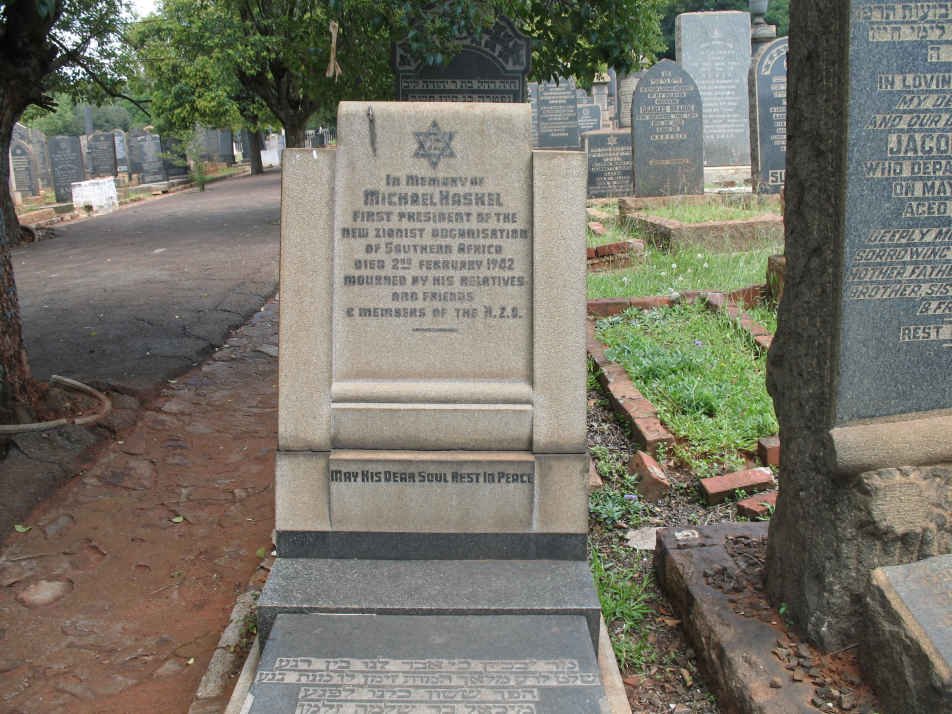 HASKEL Michael -1942