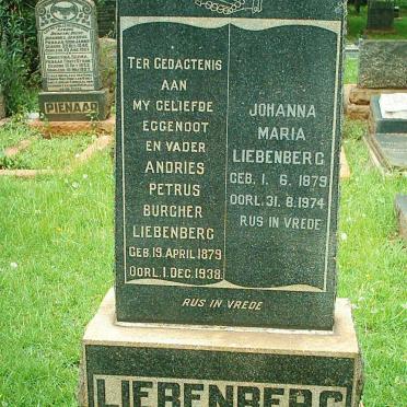 LIEBENBERG Andries Petrus Burgher 1879-1938 &amp; Johanna Maria 1879-1974