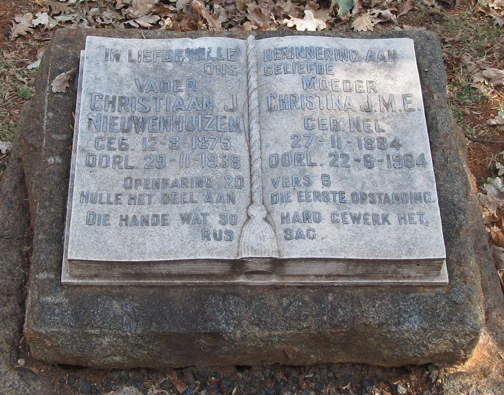 NIEUWENHUIZEN Christiaan J. 1875-1938 &amp; Christina J.M.E. NEL 1884-1964