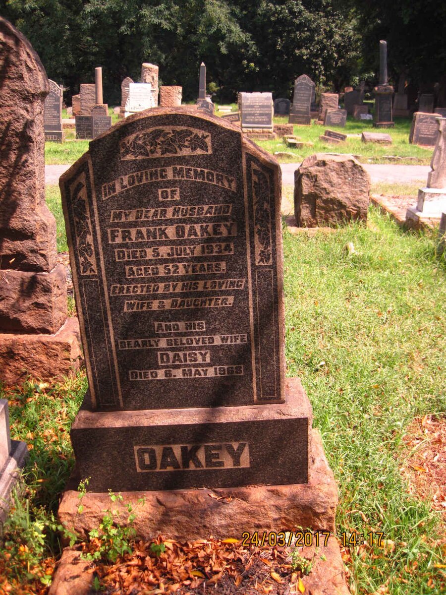 OAKEY Frank -1934 &amp; Daisy -1968